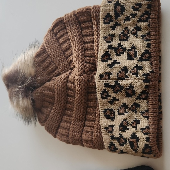 New! Leopard Print Fur Ball Cap - BTQ - Picture 6 of 6